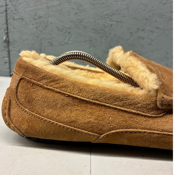 UGG Ascot Suede Slippers Men\'s 13 Chestnut Brown Shearling Lined Loafers main image 6